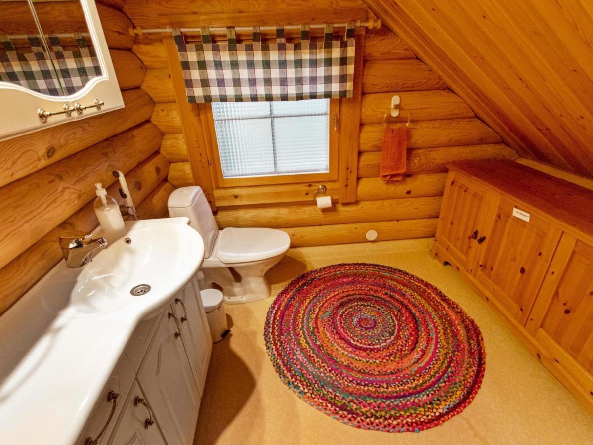 Holiday Home Tievanlaita 10 By Interhome Akaslompolo Bagian luar foto